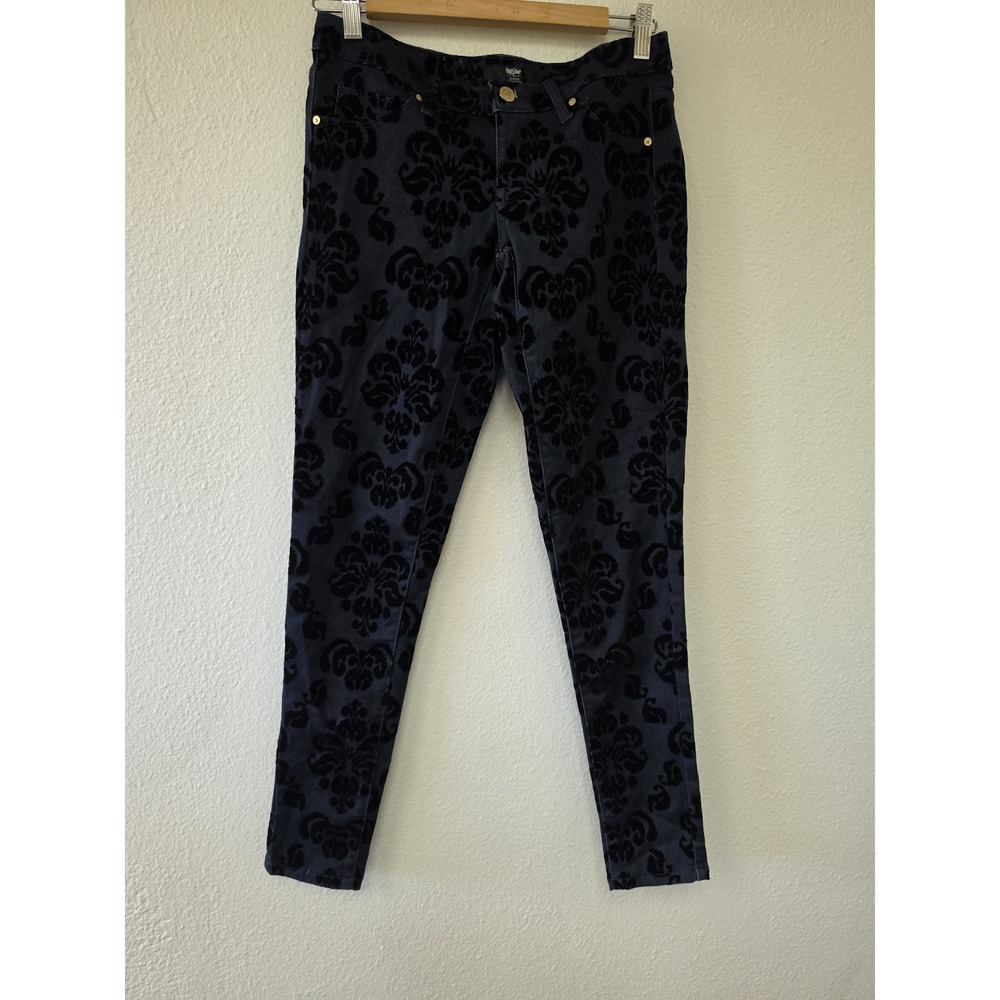 Mossimo Women's Black Brocade Jeans Size 2 Jeans Mid Rise 30 Inseam Slacks